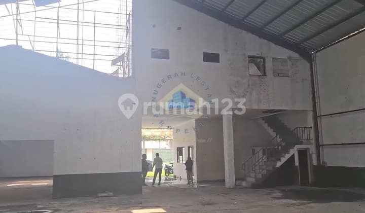 Jual Gudang Strategis Zona Komersial Dekat Tol Tanah Tinggi