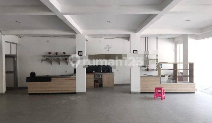 Ruko Bangunan Usaha Raya Undaan Komersial Bagus Indomaret Mbg Ekspedisi