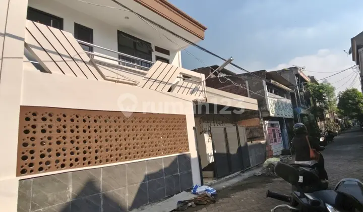 Rumah Kos Bagus Nginden 11 Kamar Murah