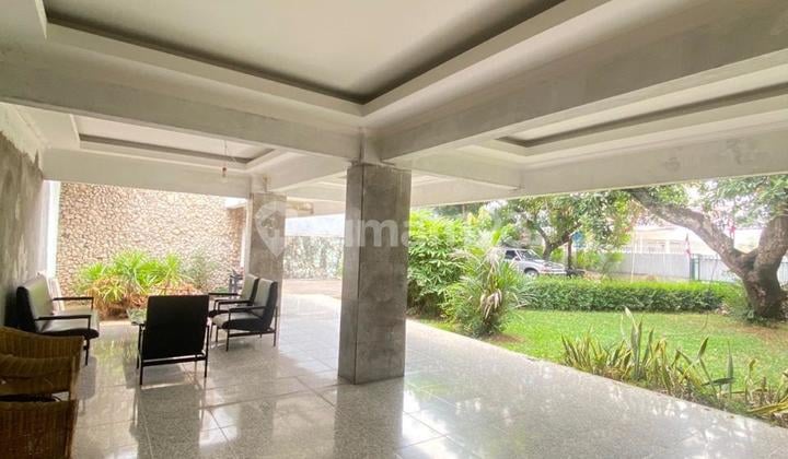 For Sale Rumah Bagus Semi Furnished SHM Otista, Jakarta Timur