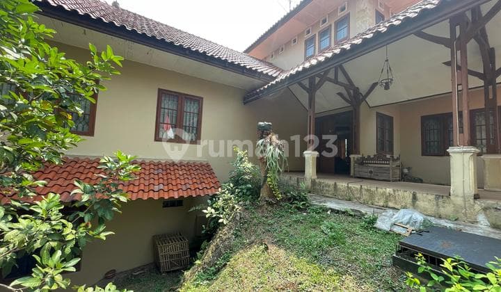 Dijual Tanah beserta Rumah 2048 m2 SHM Cinere Raya, Depok