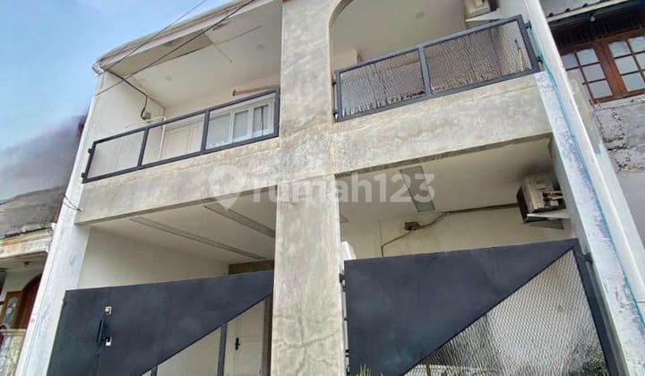Rumah Bagus Semi Furnished SHM di Pondok Pinang, Jakarta Selatan