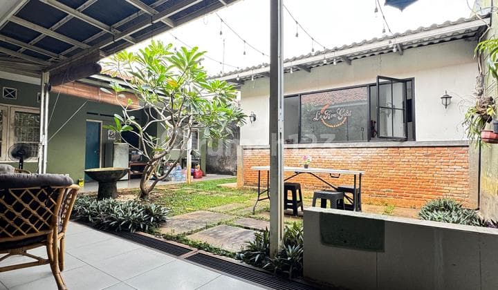 Dijual Rumah Bagus Semi Furnished SHM Cawang, Jakarta Timur