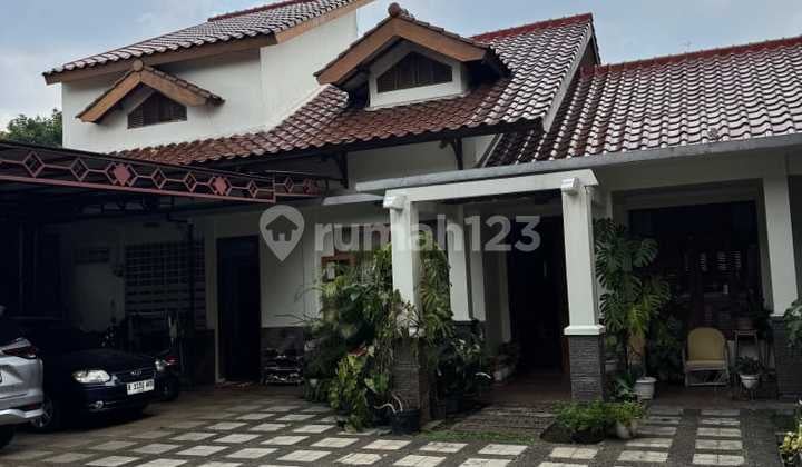 Rumah Cantik Asri Semi Furnished SHM Andara