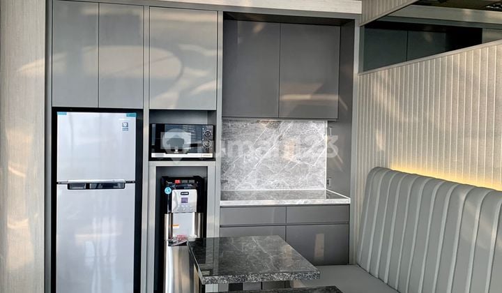 Office Space Ready to Use at The Smith, Alam Sutera, Move-In Ready, Fully Furnished