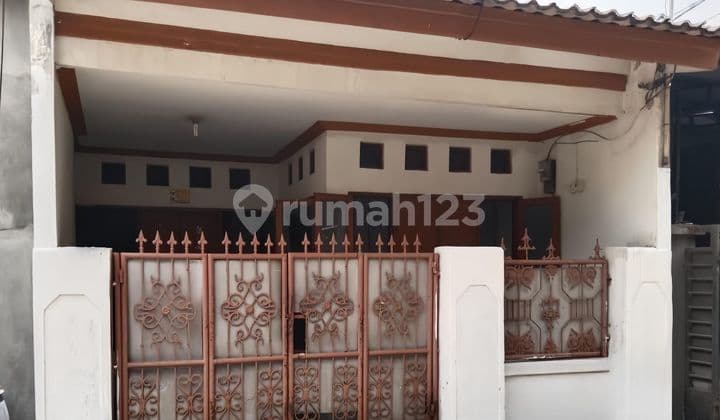 Rumah Bagus Bisa Buat Kost- Kosan di Medang Lestari Summarecon Gading Serpong, Tangerang