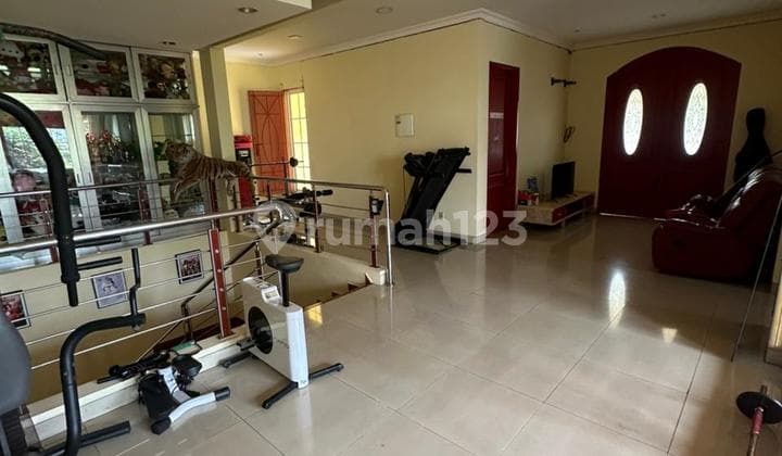 Dijual Rumah Mewah Metro Permata Jakarta Barat