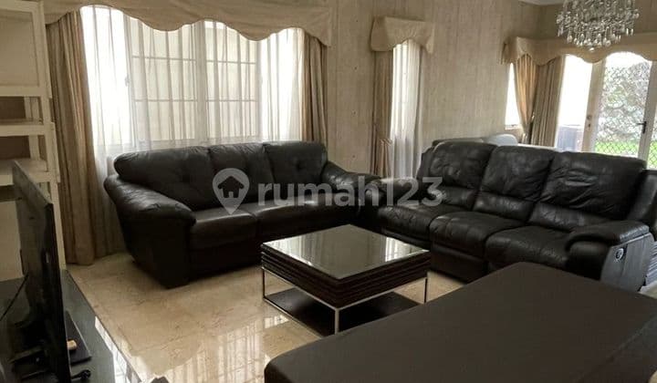 Di Sewakan Rumah 2 Lantai Full Furnished