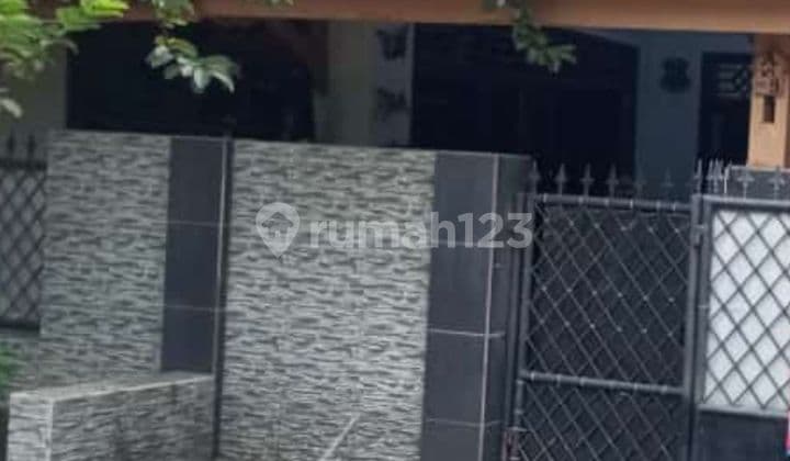 Dijual Rumah 2 Lantai Shm