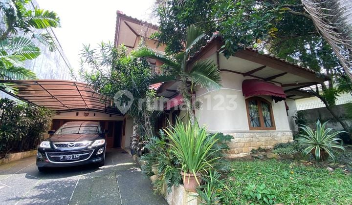 Rumah 2 Lantai Shm Bagus
