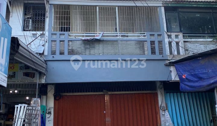 Disewakan Ruko Raya Mulyosari Surabaya - Strategis, Jalan Utama