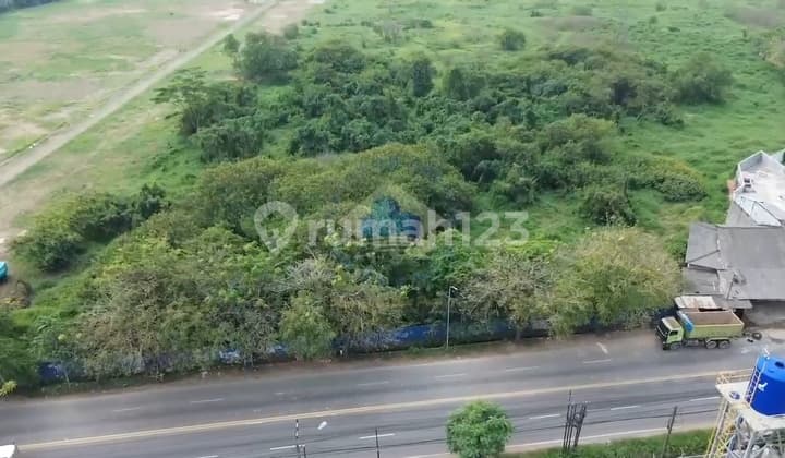 For Sale Fast! Industrial Zone Strategic Land, Access for 40-Foot Containers.