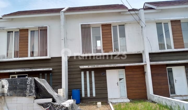 LELANG Rumah di Perum. Spring Reidence Candi Sidoarjo