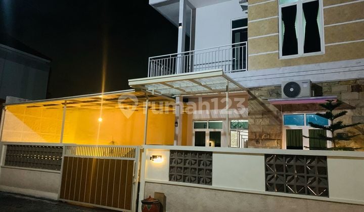 Take Over Rumah 2 lantai di Kota Malang. Perumahan The 8 Residence Tasikmadu