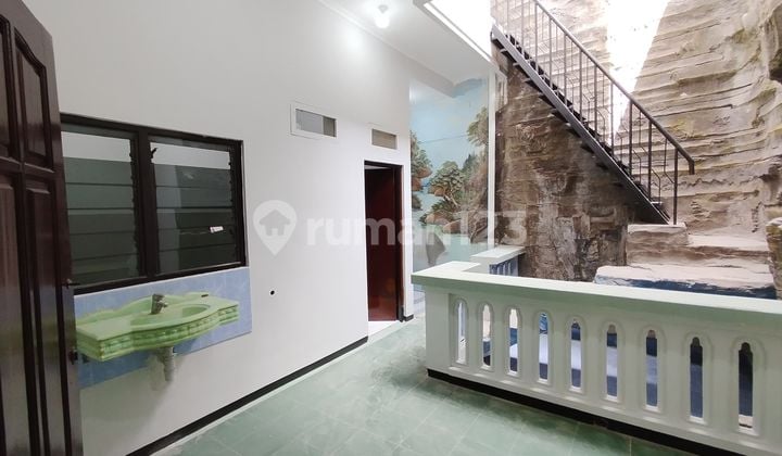 Dijual Rumah 2 Lantai - Siap Huni Lokasi Ngagel Wasana