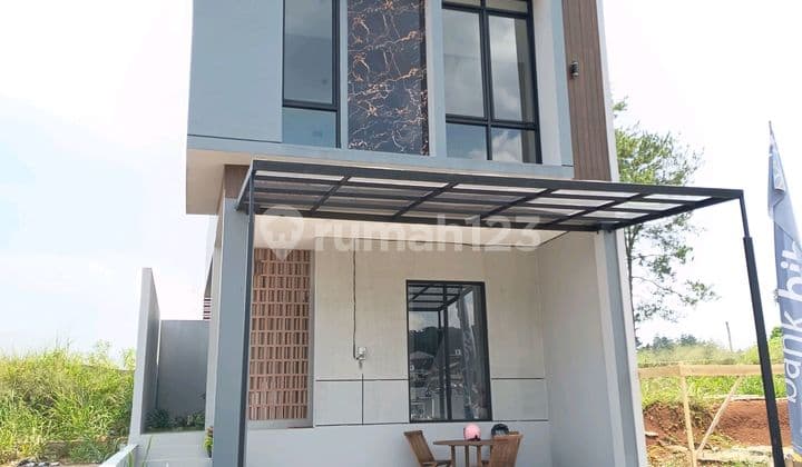 Rumah Villa Tropis Dago Tahap 3 Pusat Kota Bandung Utara