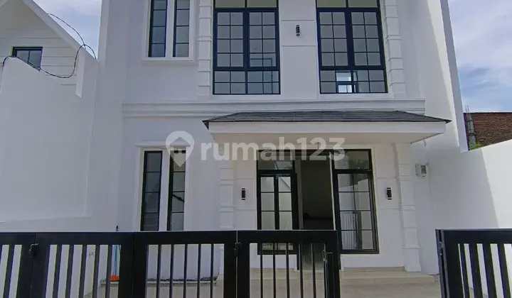 Jual Rumah Klasik Cluster 2Lt Arcamanik Kota Bandung