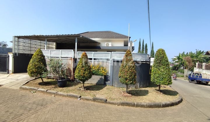 Dijual Rumah Paviliun Setiabudi Regency Tanah Luas Hook Bandung