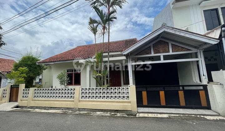 Dijual Rumah Harga di Bawah Pasaran Margahayu Bandung Posisi Hook