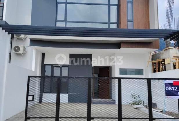 Jual Rumah Baru Modern Kawasan Setra Duta Bandung Utara