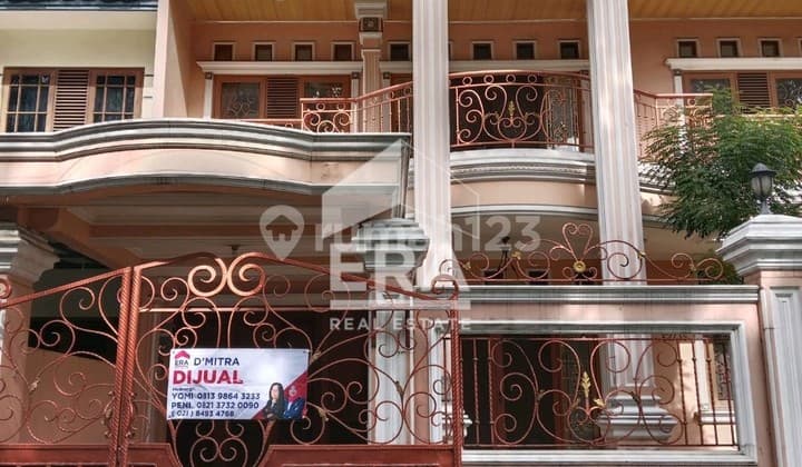 Dijual Rumah di Raffles Hills Cibubur