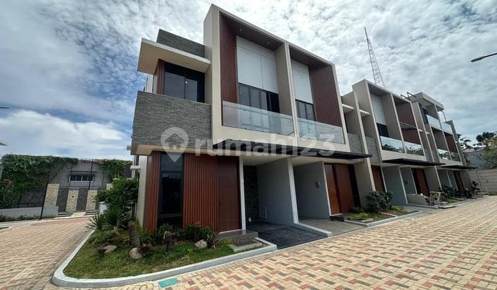 Two-Story Ready-to-Live Cluster House in a Strategic Location