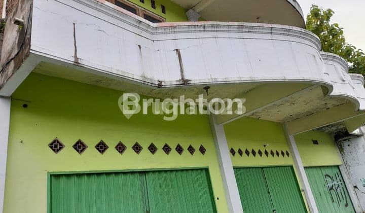 Strategic Shop House on Banaran Main Road, Sragen