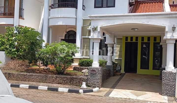 Dijual Rumah Executif Dipuri Ayodia Harga Dibawah NJOP