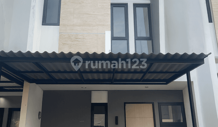 Disewakan Rumah Eksklusif Provence Suite Bsd City - Lokasi Premium