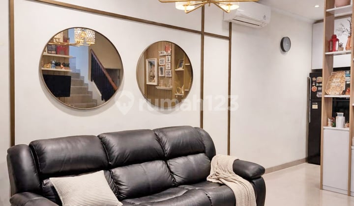 Rumah Modern di Verdi Symphonia Kawasan Premium Gading Serpong