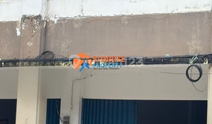 Ruko Di Pusat Ramai Dekat Foodcourt