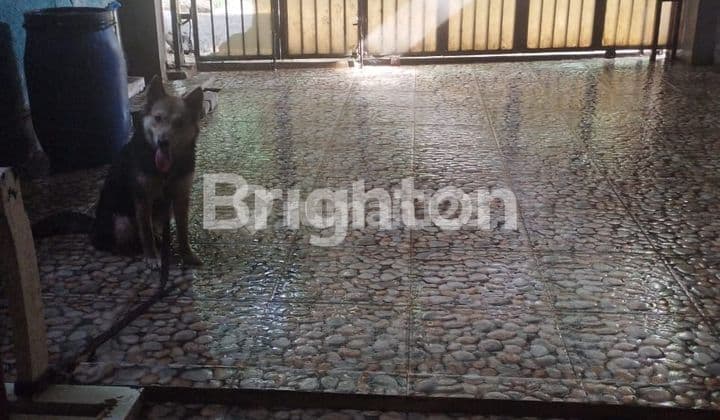 HOOK HOUSE READY TO OCCUPY FLOOD-FREE IN SAWANGAN DEPOK