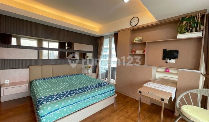 For Rent Apartment The Royale Springhill Residence 3 Bedrooms Ready to Occupied.