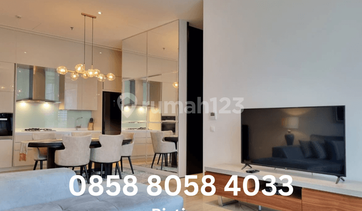 Apartement La Vie All Suites Apartment 2 BR Furnished Bagus