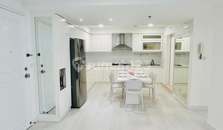 Disewakan Apartemen Taman Rasuna 3Br, Furnished New Renovated Ready To Move-In.