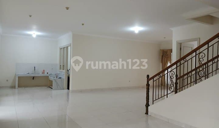 For Rent: House in The Green BSD, Tangerang