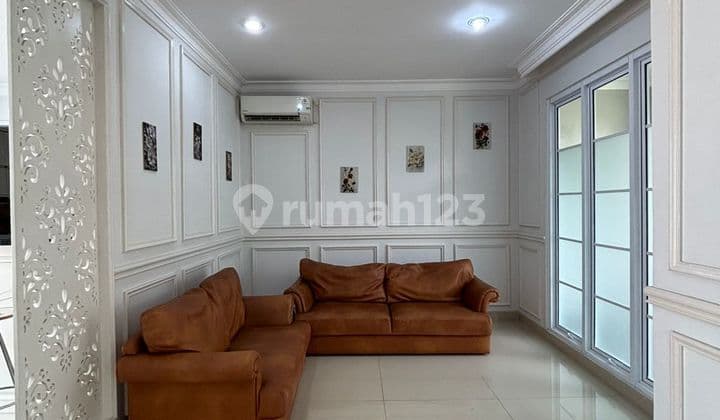 Luxury House for Sale in Gading Serpong, Alicante Cluster