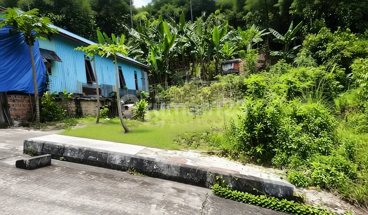 Prime Land in Siaga, Ready to Build, 5 Minutes to Ewalk