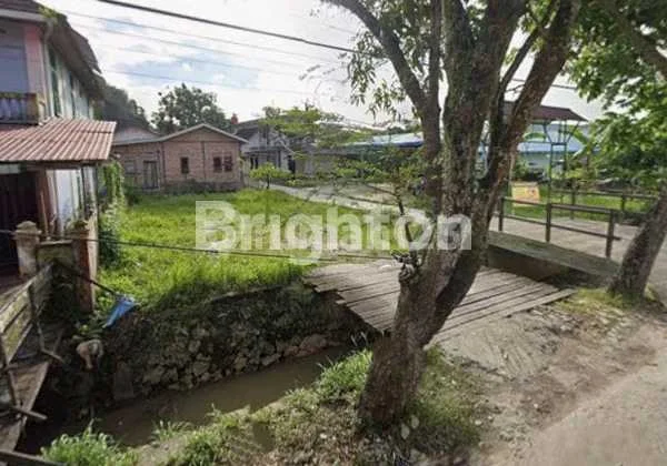 Prime Land Plot for Sale on Sepinggan Main Road, Suitable for Shophouses & Business