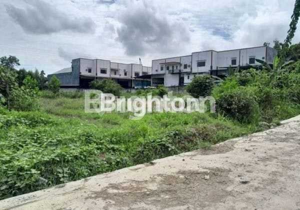 Flat Land on Kariangau Main Road for Sale