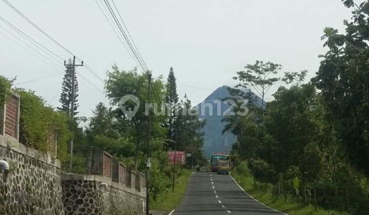 Tanah di Jalan Raya Kaliurang, Sleman SHM 2.601 m²