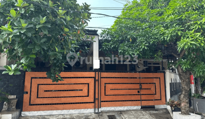 Dijual Cepat Rumah Hook Siap Huni di Villa Mutiara Gading 3 Bekasi