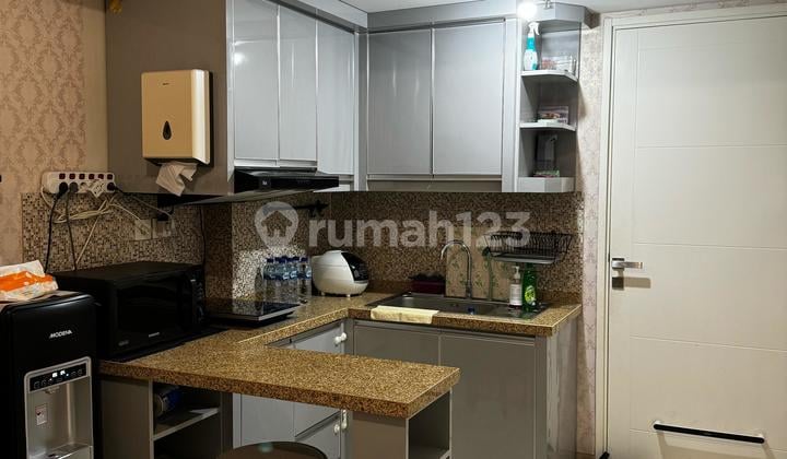 Quick Sale Furnished 3-Bedroom Apartment Tower Caldesia 23rd Floor Summarecon Bekasi