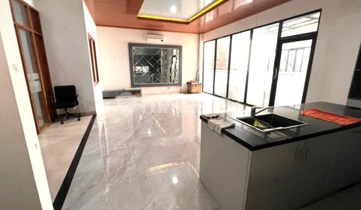 Rumah 2Lt 200M Type 3Kt Cluster Jura Metland Menteng Cakung