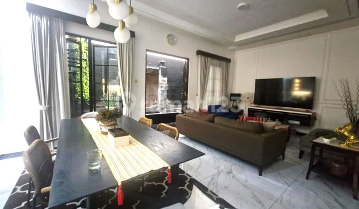 Rumah 2Lt 10X20 200M 3Kt Royal Residence Cakung Jakarta Timur