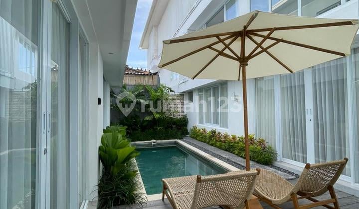 Villa 4 Kamar Tidur dengan Suasana yang Tenang di Pantai Lyma Badung