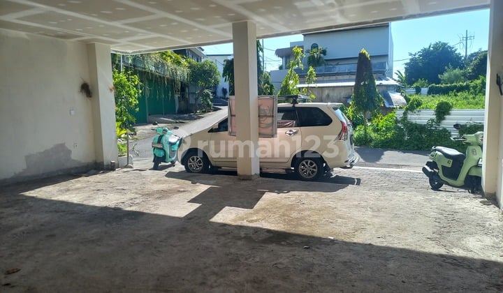 Disewakan Ruko/unit Usaha - Pura Babadan Pantai Lima, Pererenan