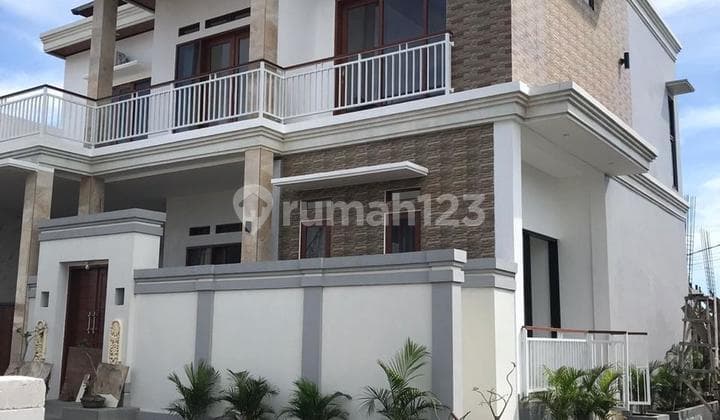 Dijual Villa Mewah Di Dewi Sri, Munggu Mengwi Badung