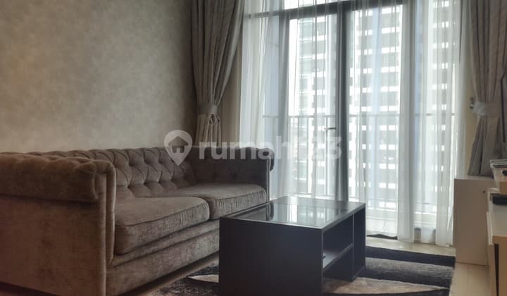 SEWA APARTEMEN 2BR HAMPTON PARK JAKARTA SELATAN