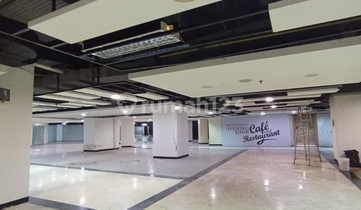 Sewa Ritel Luas 332 di Blok M Pasaraya Kebayoran Baru Jakarta Selatan